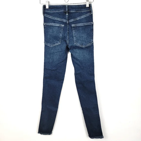 🆕️Free People Deep Indigo Raw Hem Skinny Jeans - Picture 5 of 7